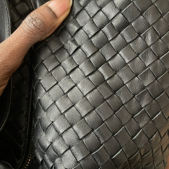 ๐ฅ๐ฅSOLD๐ฅ๐ฅBOTTEGA VENETA Intrecciato Leather Bag - Picture 14 of 15